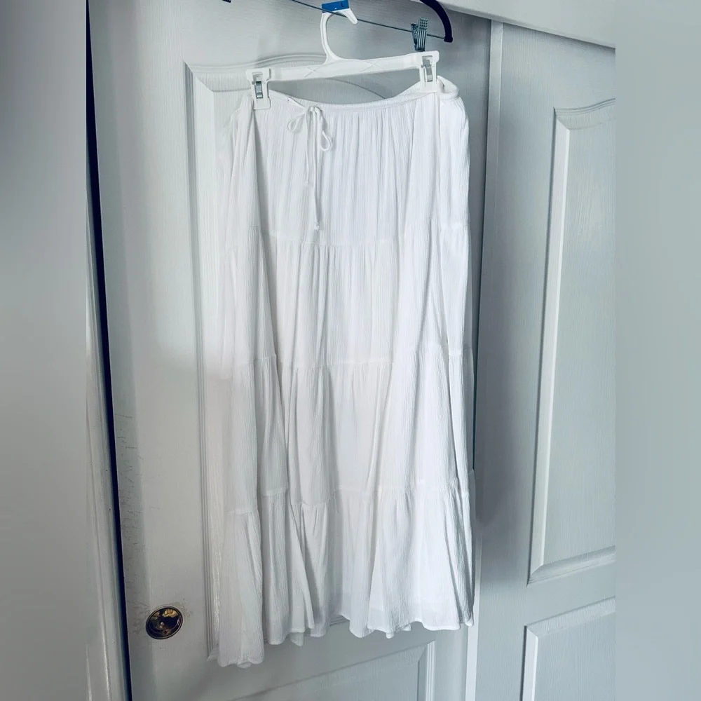 Aerie Offline Tiered Maxi Skirt - Picture 2 of 6